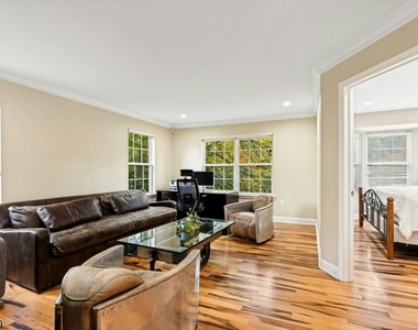 1 Knox Ct - Photo Thumbnail 5