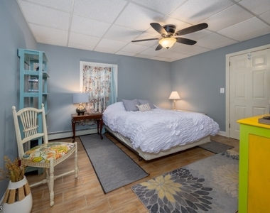 49 E Shore Dr - Photo Thumbnail 9