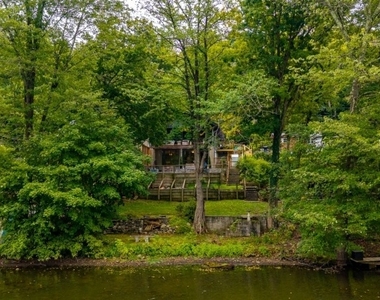 49 E Shore Dr - Photo Thumbnail 20