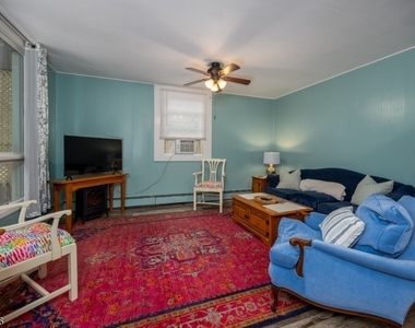 49 E Shore Dr - Photo Thumbnail 7
