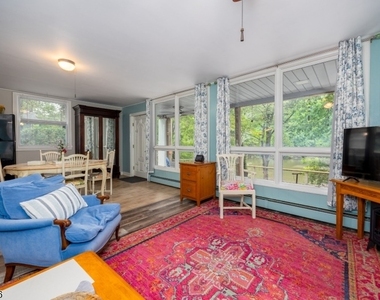 49 E Shore Dr - Photo Thumbnail 8