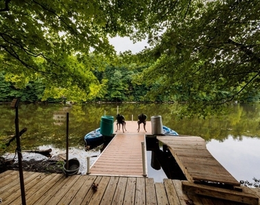 49 E Shore Dr - Photo Thumbnail 14