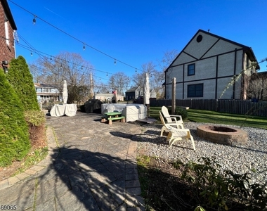 220 Parsippany Rd - Photo Thumbnail 22