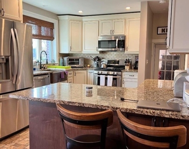 220 Parsippany Rd - Photo Thumbnail 3