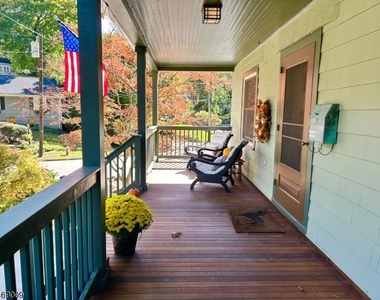 27 Cedars Rd - Photo Thumbnail 2