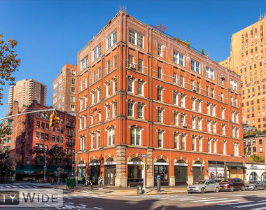 529 Broome Street - Photo Thumbnail 7