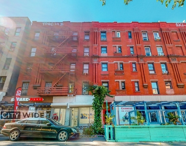 39 Clinton Street - Photo Thumbnail 5