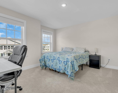 1516 Melrose Boulevard - Photo Thumbnail 30