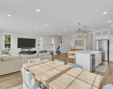 1516 Melrose Boulevard - Photo Thumbnail 12
