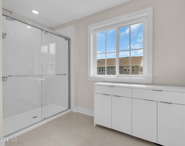 1516 Melrose Boulevard - Photo Thumbnail 46