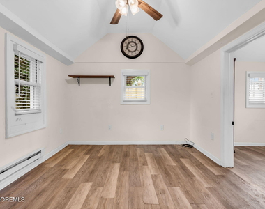 1607 River Road - Photo Thumbnail 5