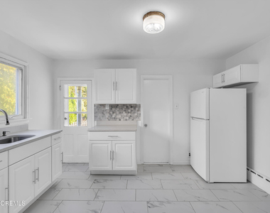 437 Willow Avenue - Photo Thumbnail 20