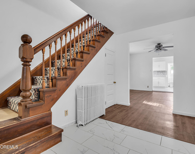 437 Willow Avenue - Photo Thumbnail 9