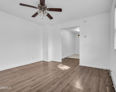 437 Willow Avenue - Photo Thumbnail 13