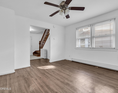 437 Willow Avenue - Photo Thumbnail 12