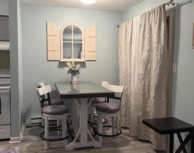 1382 Ocean Avenue - Photo Thumbnail 7