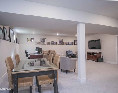 20 Kronenberg Street - Photo Thumbnail 43