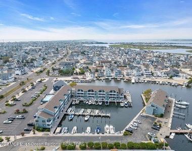 1919 Bay Boulevard - Photo Thumbnail 41