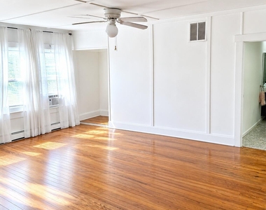 520 Main Avenue - Photo Thumbnail 7