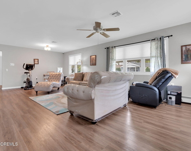 1 Speighstown Place - Photo Thumbnail 9