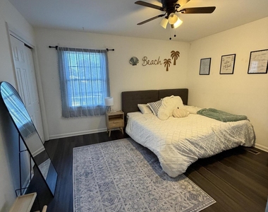 1705 Westfield Street - Photo Thumbnail 10