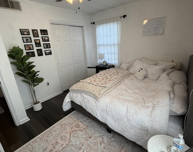 1705 Westfield Street - Photo Thumbnail 6