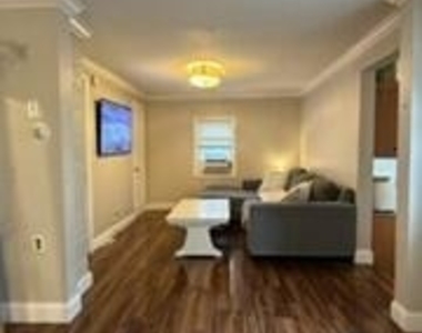 346 19th Avenue - Photo Thumbnail 4