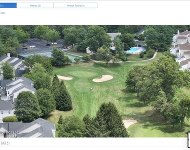 321 Tulip Lane - Photo Thumbnail 17