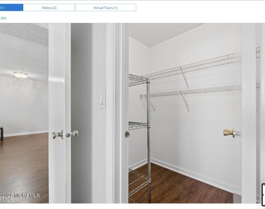 321 Tulip Lane - Photo Thumbnail 11
