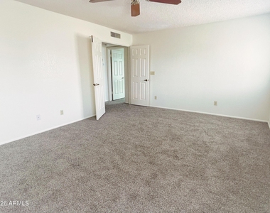 819 W Plata Avenue - Photo Thumbnail 17