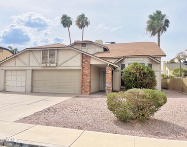 819 W Plata Avenue - Photo Thumbnail 1