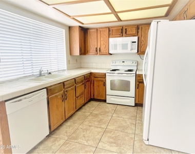 819 W Plata Avenue - Photo Thumbnail 14
