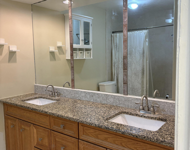 126 Milton Street - Photo Thumbnail 5