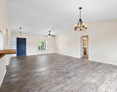 2003 Sw Mockingbird Lane - Photo Thumbnail 16