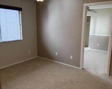 30 E Zinnia Place - Photo Thumbnail 18