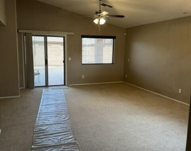 30 E Zinnia Place - Photo Thumbnail 5