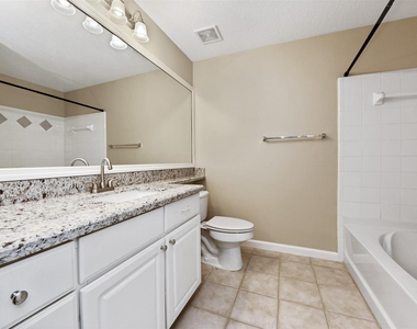 9905 Baywinds Drive - Photo Thumbnail 11