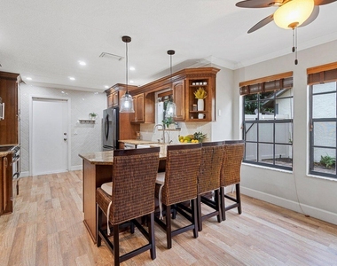 1551 Yachtman Place - Photo Thumbnail 28