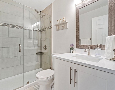 1551 Yachtman Place - Photo Thumbnail 10