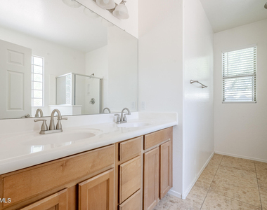 10017 W Raymond Street - Photo Thumbnail 37
