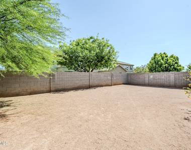 10017 W Raymond Street - Photo Thumbnail 46