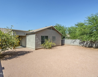 10017 W Raymond Street - Photo Thumbnail 43