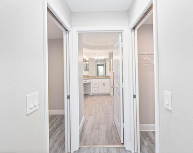 673 Sw Mchole Avenue - Photo Thumbnail 14
