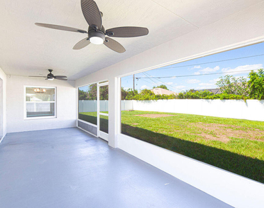 673 Sw Mchole Avenue - Photo Thumbnail 27