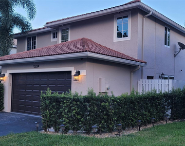 13224 Nw 12th Court - Photo Thumbnail 1
