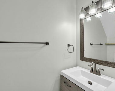 219 Mallory Court - Photo Thumbnail 17