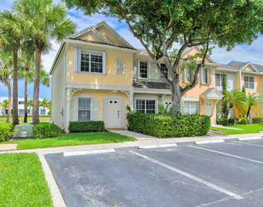 219 Mallory Court - Photo Thumbnail 2