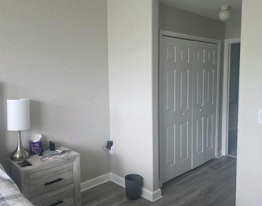 3903 Shoma Drive - Photo Thumbnail 20