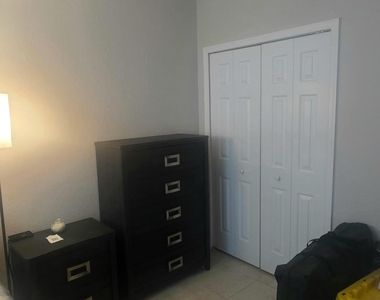 3903 Shoma Drive - Photo Thumbnail 4