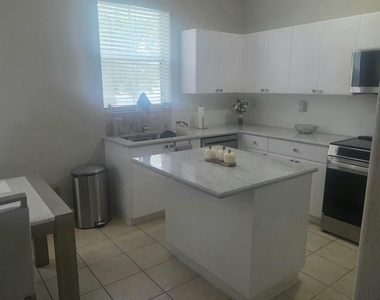 3903 Shoma Drive - Photo Thumbnail 13